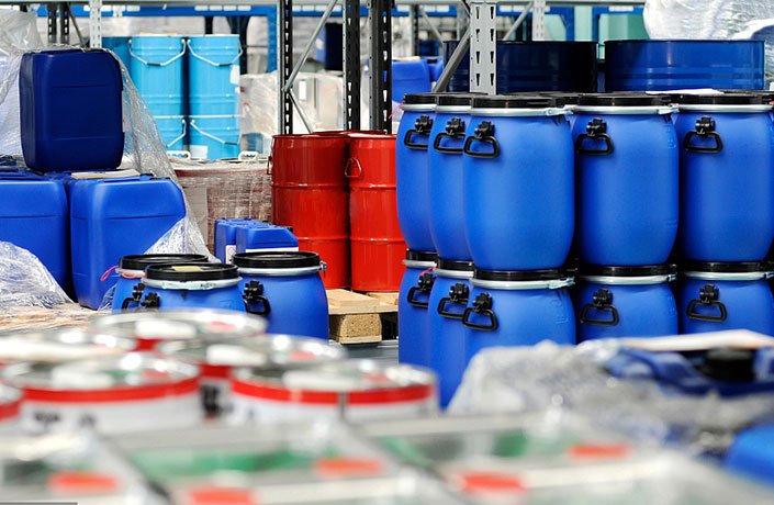 塑料桶蓋不會(huì)輕易破碎，不會(huì)生銹 01